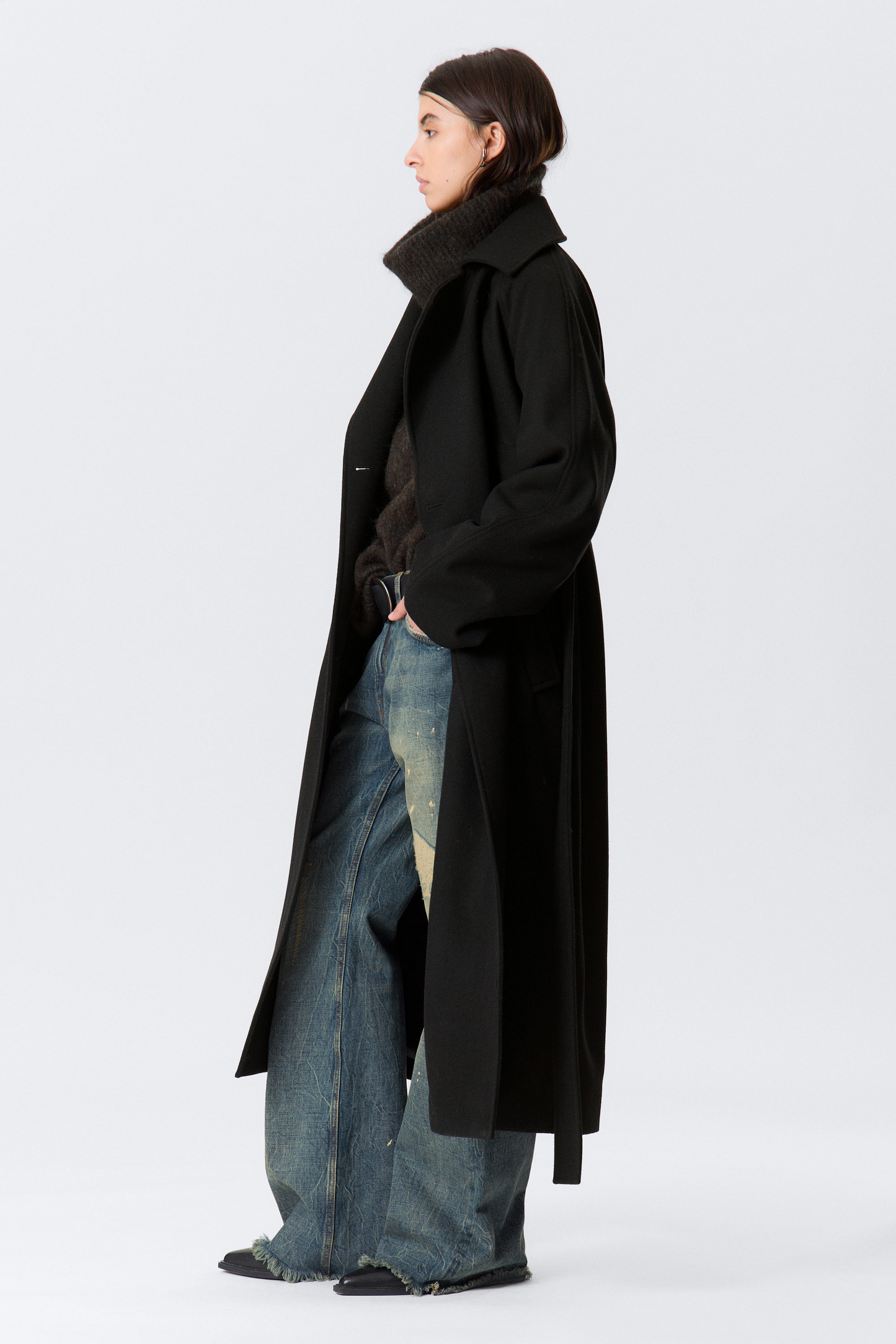 Black Oversized Wool Blended Double Breasted Coat