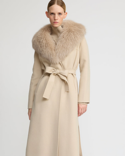 Havira Belted Beige coat in wool with fox fur collar and lapel