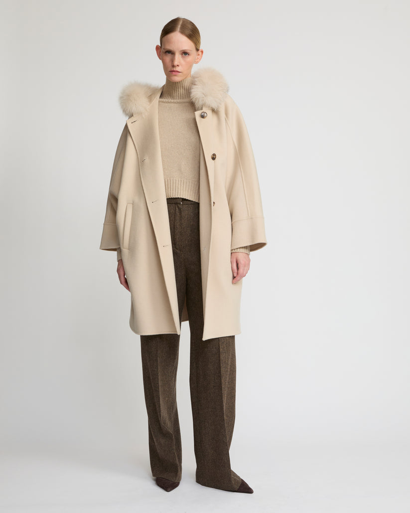 Havira Beige Cashmere blend hooded cape with fox trim